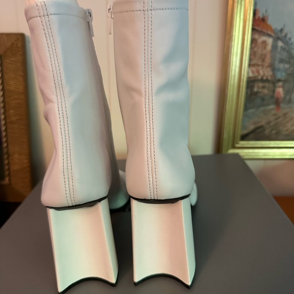 Balenciaga Cream Mid-Calf Block Heel Zip Boots - Picture 4 of 8